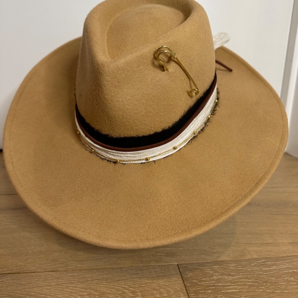 Camel wool wide brim fedora hat main image 10